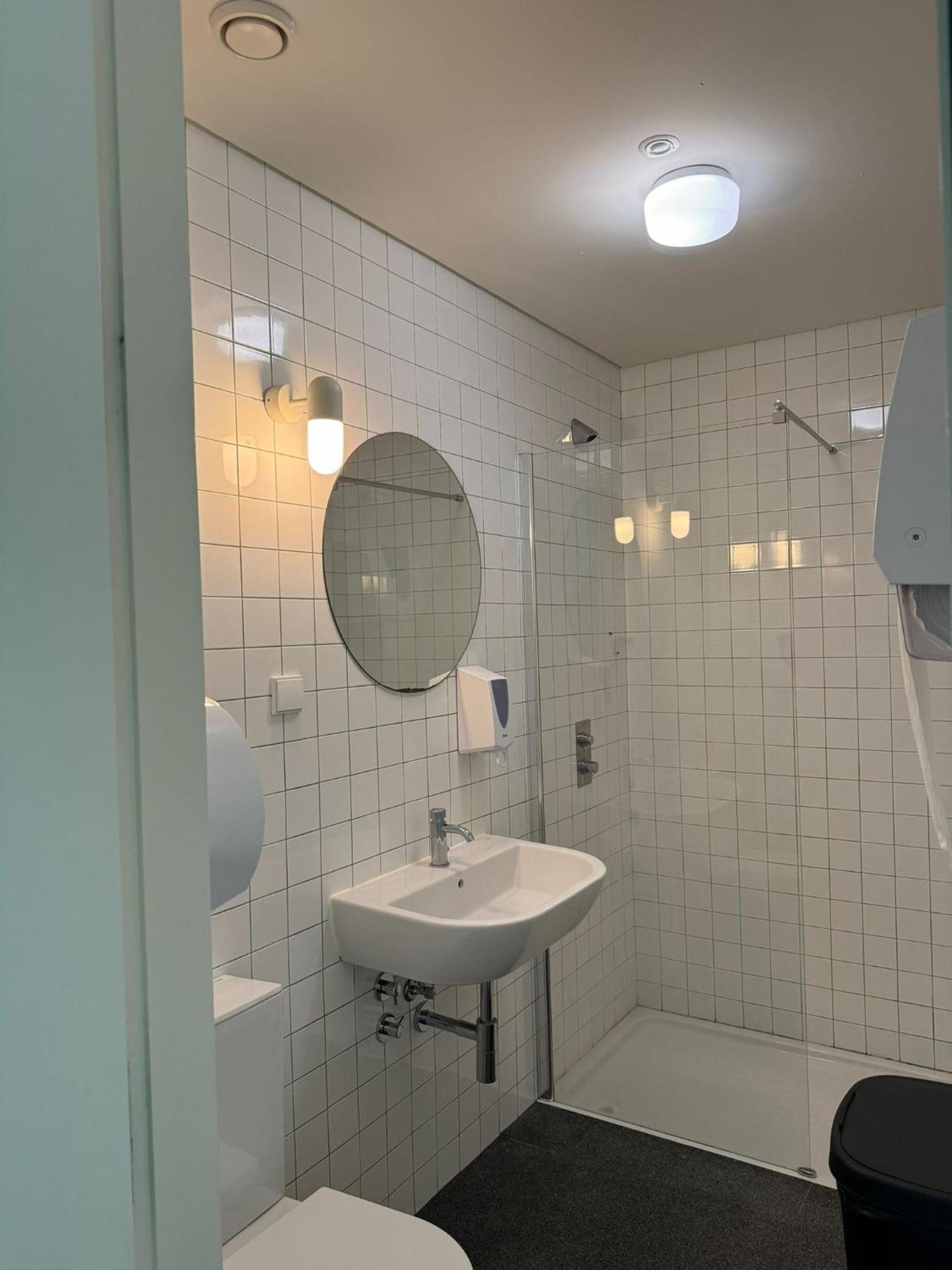 Surf & Sea Suites Parede Kültér fotó