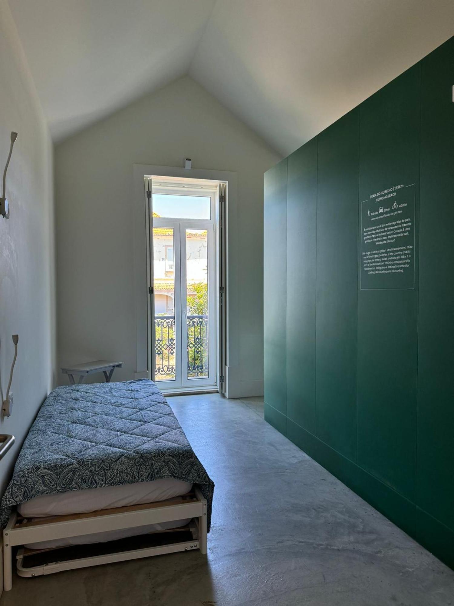 Surf & Sea Suites Parede Kültér fotó